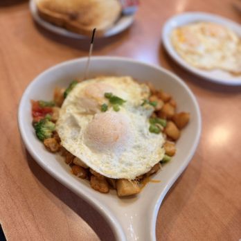 Village Inn - Garden Fresh Skillet - Breakfast & Brunch Near Me - Chandler, Arizona Village Inn - Garden Fresh Skillet - Breakfast & Brunch Near Me - Chandler, Arizona