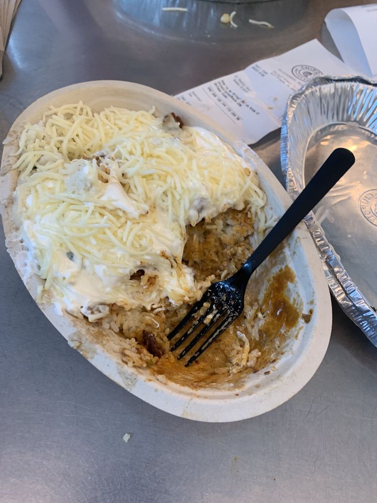 CHIPOTLE MEXICAN GRILL Updated September 2024 16 Photos & 14 Reviews 725 Gulf Breeze Pkwy