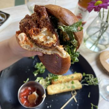 Full Bloom Vegan - Vegan Near Me - Miami Beach, Florida