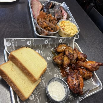 Kitchen’s Craft Barbecue - Wings & platter - Barbeque Near Me - Paramount, California Kitchen’s Craft Barbecue - Wings & platter - Barbeque Near Me - Paramount, California