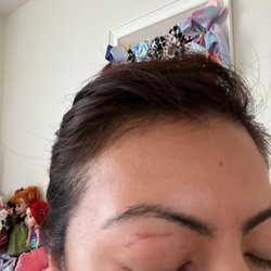 Lash,Wax & Relax - Burned mark