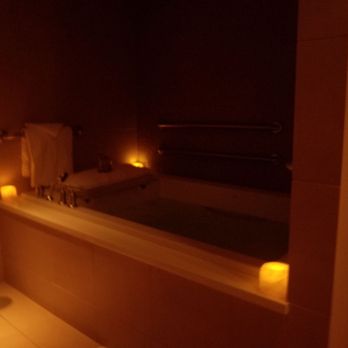 WELL Spa + Salon - Hydrotherapy bath ... - Day Spas Near Me - Milwaukee, Wisconsin WELL Spa + Salon - Hydrotherapy bath ... - Day Spas Near Me - Milwaukee, Wisconsin
