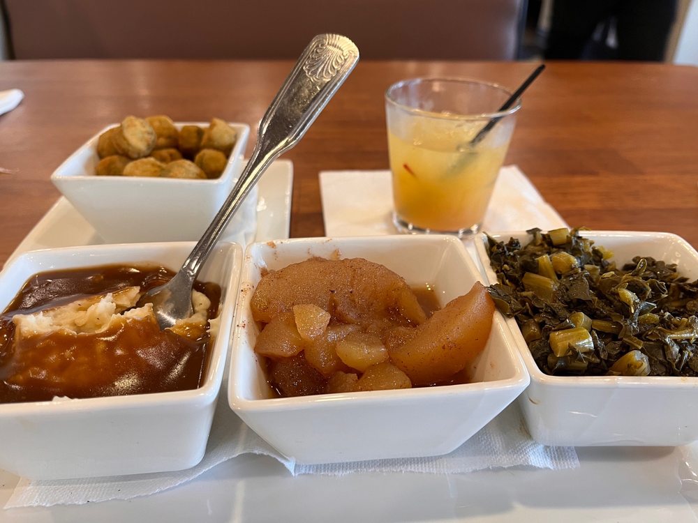 Food from Angelle's Diner