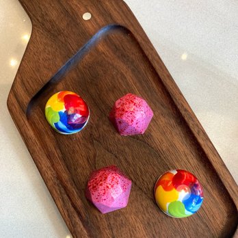 Flight Wine + Chocolate - Wine Tasting Room Near Me - Seattle, Washington