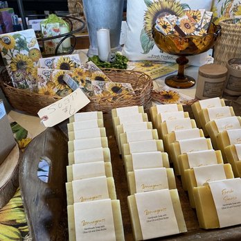 Thistle - It smells soooo good in here! - Home Decor Near Me - Dunedin, Florida Thistle - It smells soooo good in here! - Home Decor Near Me - Dunedin, Florida