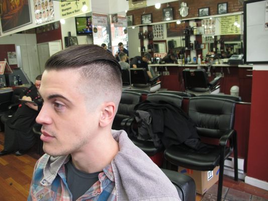 Benny's BarberShop by null