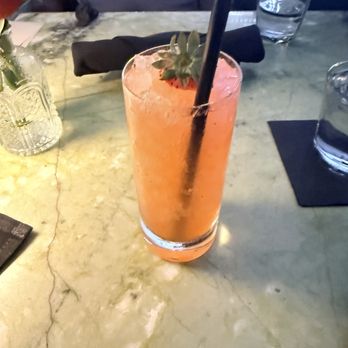 Zaya - Strawberry and cream - Lounges Near Me - Los Angeles, California Zaya - Strawberry and cream - Lounges Near Me - Los Angeles, California