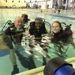 DJ's Scuba Locker - Scuba Instruction