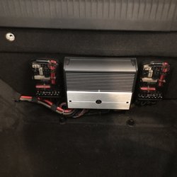 Custom Sounds & Tint - Austin - JL XD4004V2 Amp with Focal crossovers in frunk