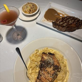 Charlie's On the Lake - Jackson's Pasta - Steakhouses Near Me - Omaha, Nebraska