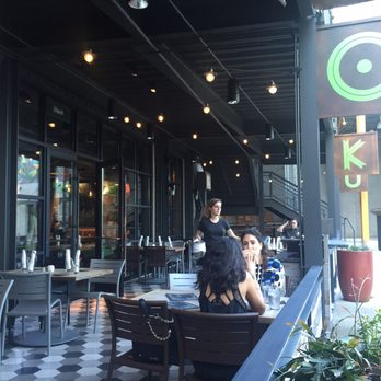 Moku Kitchen - Exterior - Cocktail Bars Near Me - Honolulu, Hawaii