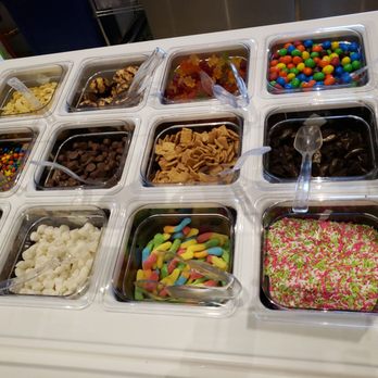 Yogurtland - All the amazing toppings. - Ice Cream & Frozen Yogurt Near Me - Las Vegas, Nevada