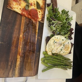 La Bohème - Boeuf & oeuf - Pizza Near Me - Hoboken, New Jersey La Bohème - Boeuf & oeuf - Pizza Near Me - Hoboken, New Jersey
