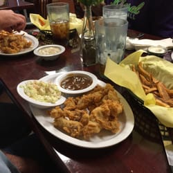Ella's Cafe - OMG, the pork fingers at Ella's Cafe are out of this world!!!