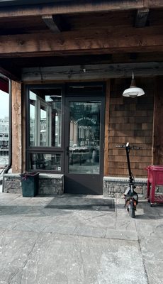 Hudson Farmer & The Fish Restaurant by null