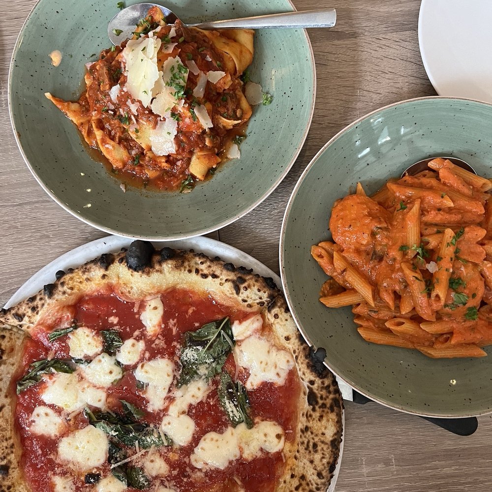 Cafe Oro Di Napoli - Pizza Near Me - Toronto, Ontario Cafe Oro Di Napoli - Pizza Near Me - Toronto, Ontario