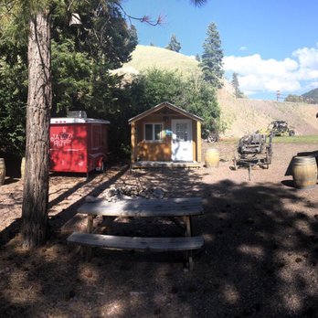 Bearmouth Chalet RV Park - Hotels Near Me - Clinton, Montana Bearmouth Chalet RV Park - Hotels Near Me - Clinton, Montana