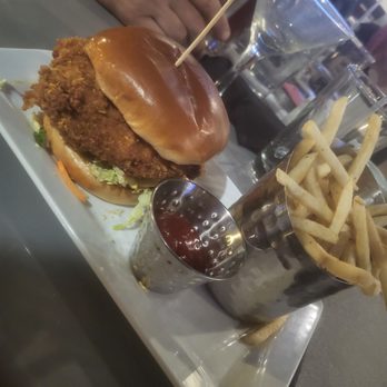 The Hideout Kitchen + Bar - Mmmmmm fried chicken sandwich - Comfort Food Near Me - Palm Desert, California The Hideout Kitchen + Bar - Mmmmmm fried chicken sandwich - Comfort Food Near Me - Palm Desert, California