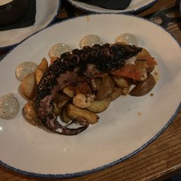 Pulpo al Carbon Pulpo al Carbon