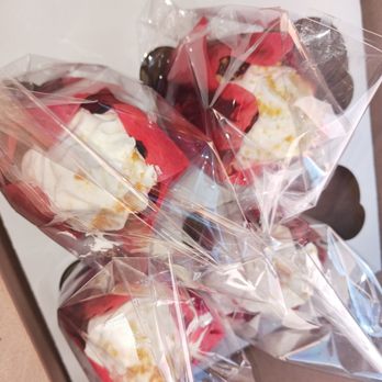 Dessert Anatomy - Red velvet - Desserts Near Me - LOMA LINDA, California