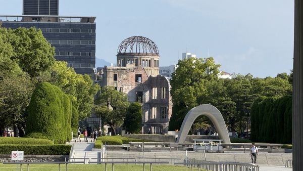 Peace Memorial Park - Hiroshima by null