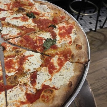 Juliana's - Margherita Pizza - Pizza Near Me - Brooklyn, New York Juliana's - Margherita Pizza - Pizza Near Me - Brooklyn, New York