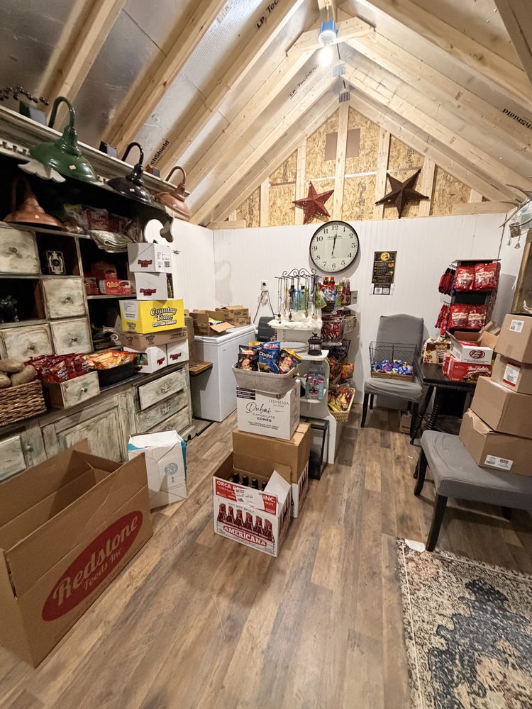 Shenanigan Farms Logo