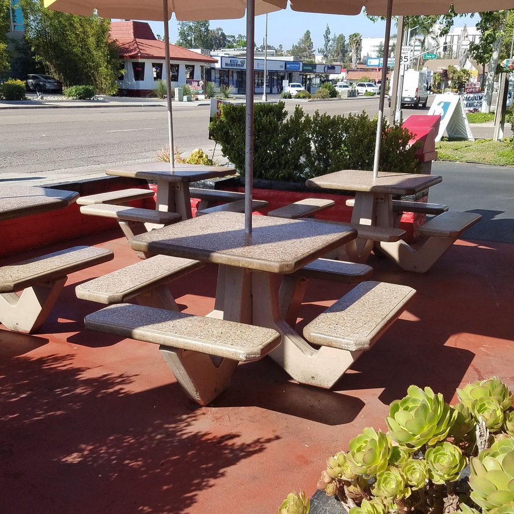 Wienerschnitzel - Small but nice, out door dineing. Right on Valley Parkway Escondido. - Hot Dogs Near Me - Escondido, California Wienerschnitzel - Small but nice, out door dineing. Right on Valley Parkway Escondido. - Hot Dogs Near Me - Escondido, California