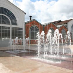 Musée de Vierzon - Esplanade "La Française" face au musée de Vierzon & collection musée Laumônier