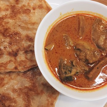 Breakfast ING - malaysian chicken curry with roti (2 pic)  /  follow me eat on IG: @holeemoley - Breakfast & Brunch Near Me - Mississauga, Ontario
