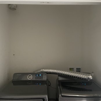 Mr. Duct - Forgot to connect the vent pipe - Heating & Air Conditioning/HVAC Near Me - Naperville, Illinois