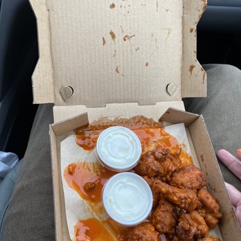 Pizza Factory - Disgusting wings - Pizza Near Me - Three Rivers, California