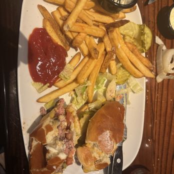 LongHorn Steakhouse - Steakhouses Near Me - Mount Juliet, Tennessee