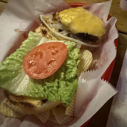 Cheeseburger.  Good but not that big