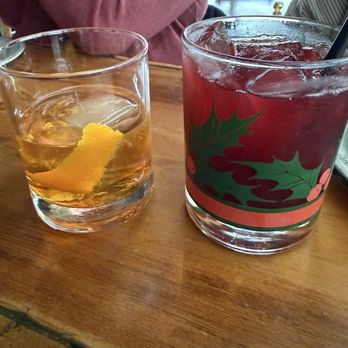 Barrel + Rye - Old fashioned and winter sangria - Cocktail Bars Near Me - Geneva, Illinois