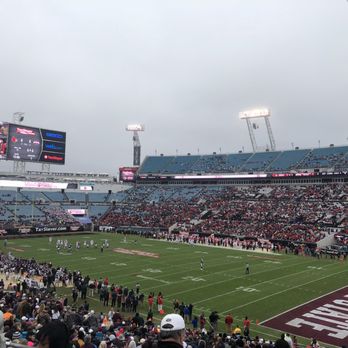 EverBank Stadium - TaxSlayer Bowl! - Stadiums & Arenas Near Me - Jacksonville, Florida