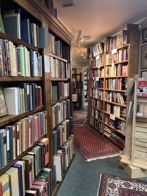 Landmark Booksellers | Franklin, Tennessee by null