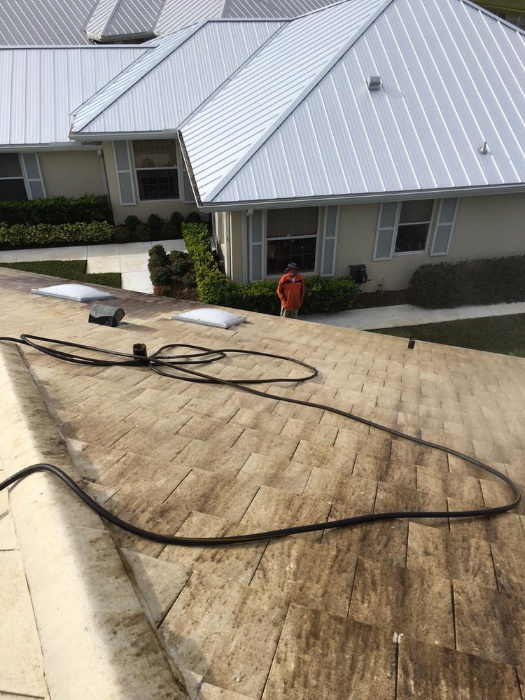 Slide of Treasure Coast Roof Cleaning Specialist