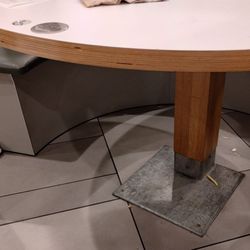McDonald's - Dirty floor