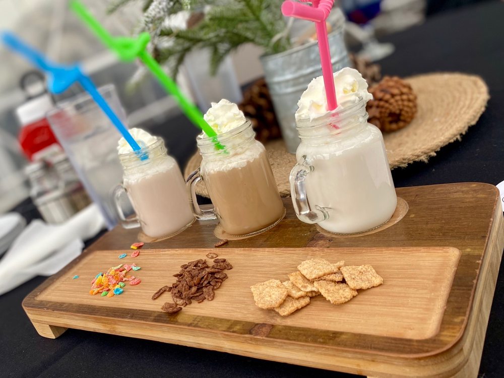 BOBCAT BONNIE’S 105 Photos & 74 Reviews 1968 Breton Rd SE, Grand