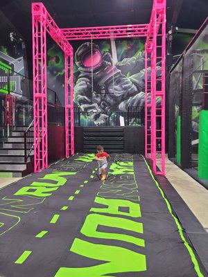 Ground Control Trampoline Park San Antonio by null