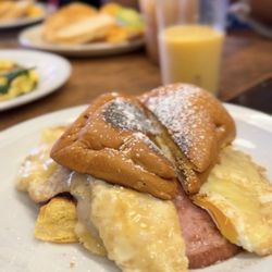 Pinky's - Mallorca Breakfast Sandwich
