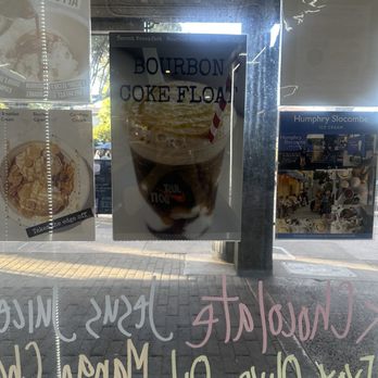 Humphry Slocombe Pruneyard - Exterior - Ice Cream & Frozen Yogurt Near Me - Campbell, California