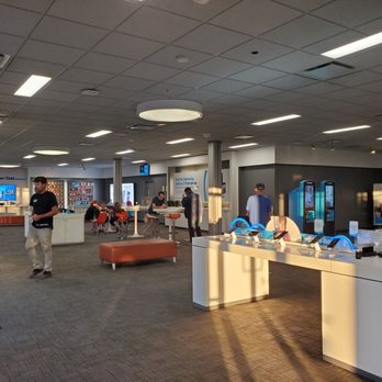 AT&T Store - Mobile Phones Near Me - Lake Forest, California AT&T Store - Mobile Phones Near Me - Lake Forest, California