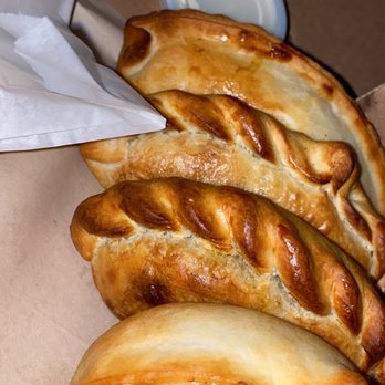 Maria Empanada - 4 different flavors plus Dessert - Argentine Near Me - Aurora, Colorado Maria Empanada - 4 different flavors plus Dessert - Argentine Near Me - Aurora, Colorado