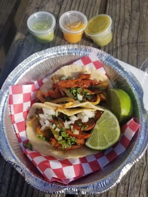 Los Plebes Tacos by null