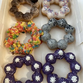 Mochi Mochi Donut - Order of 6 - Donuts Near Me - New York, New York