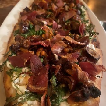 Potomac Point Winery - Harvest flat bread - Wineries Near Me - Stafford, Virginia