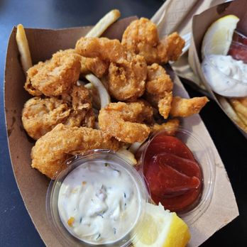 Chowder Hut - Seafood Near Me - San Francisco, California
