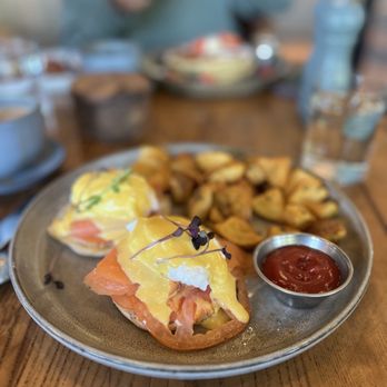 King Tide Fish and Shell - Salmon Benedict - Seafood Near Me - Portland, Oregon King Tide Fish and Shell - Salmon Benedict - Seafood Near Me - Portland, Oregon